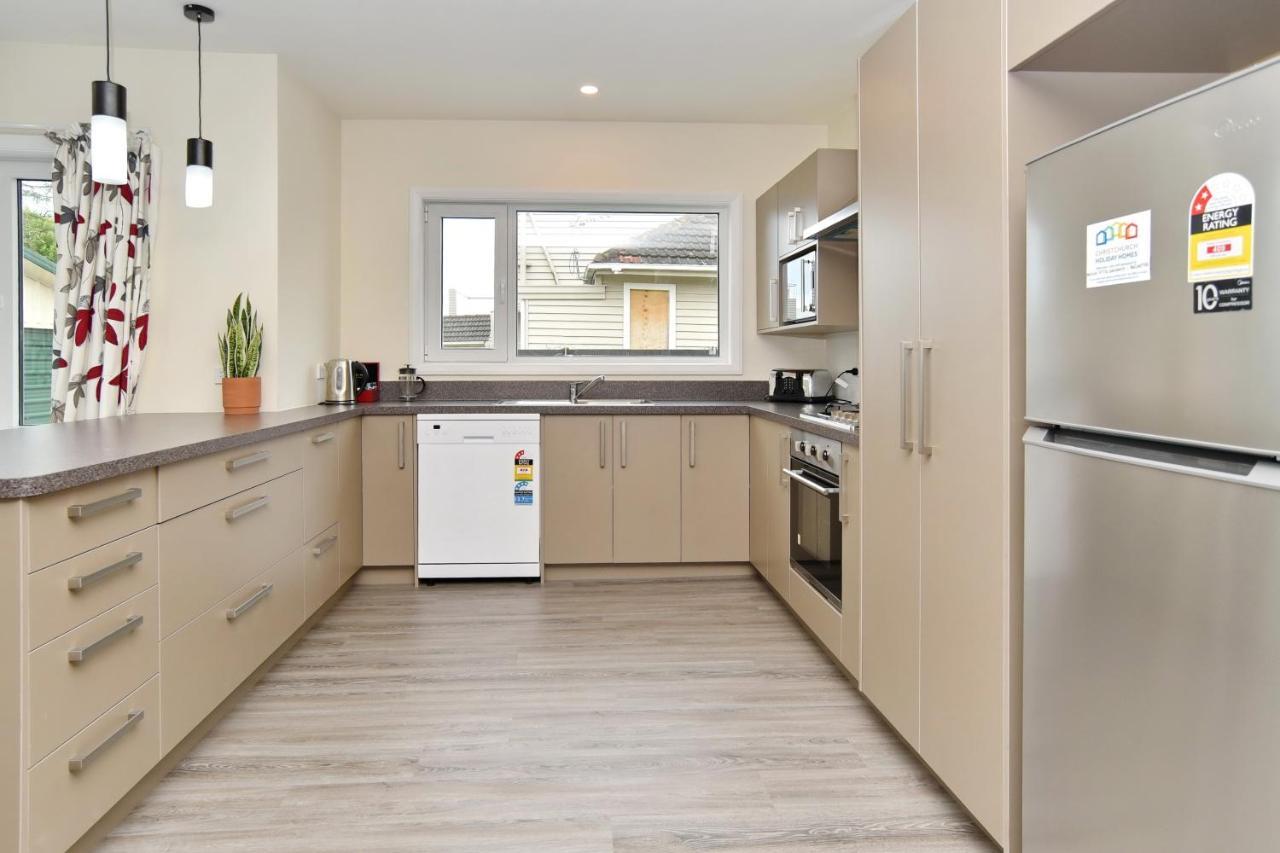 Weston Villa - Spacious & Family Friendly - Bookahome Christchurch Dış mekan fotoğraf